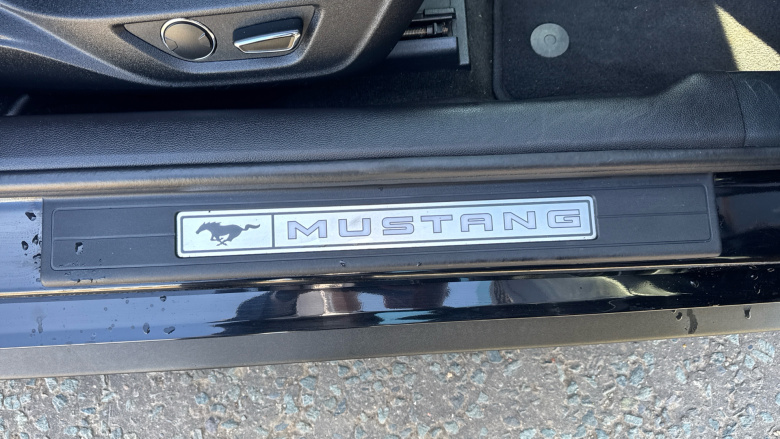 Ford Mustang 2.3 EcoBoost 2dr Auto Petrol Coupe